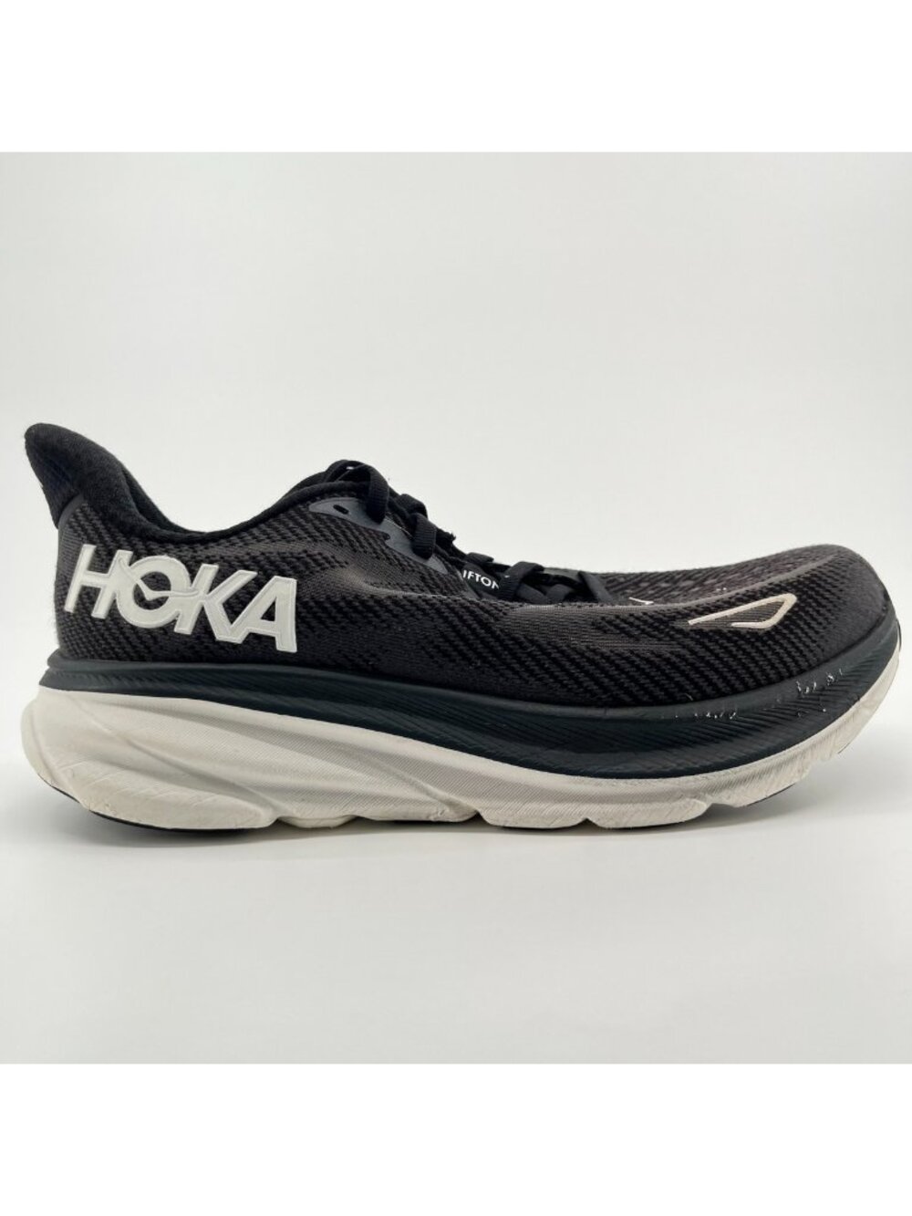 Hoka One One Clifton 9 Womens Size 7.5D Black Athletic Running Shoes Sneakers